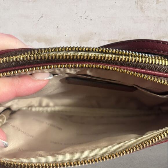 MICHAEL KORS RARE Ginny Logo Crossbody Bag - Picture 6 of 7